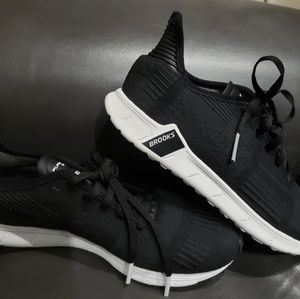 New* Brooks Pure Beat Running Shoes